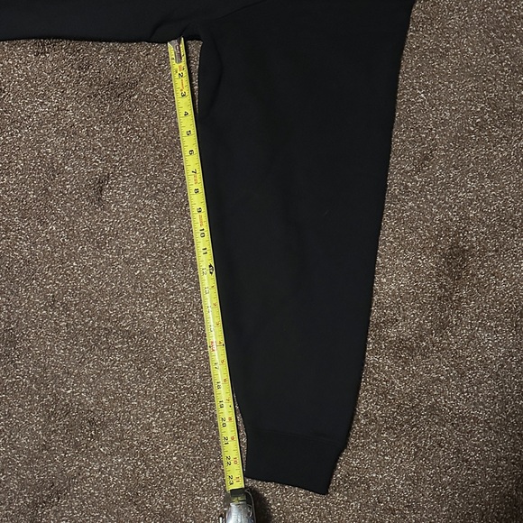 Eddie Bauer Black Crewneck Sweater - Picture 6 of 7